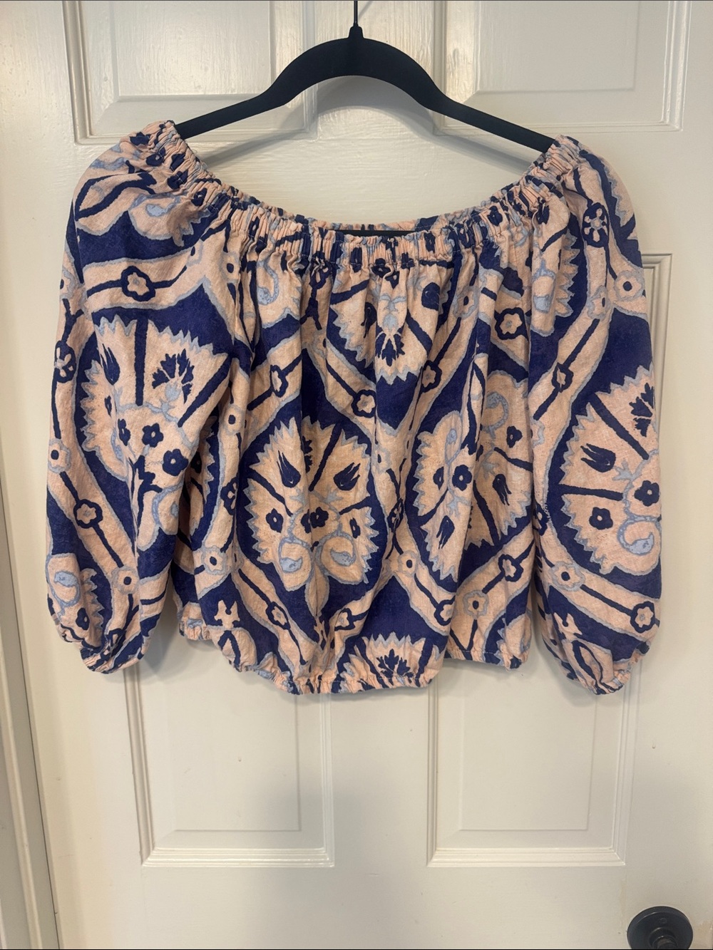 Christian Siriano Linen Blend Cropped Blouse, size S - Picture 2 of 4